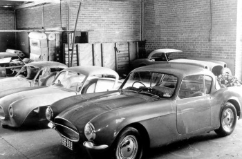 Die Produktion der Buckle Sportwagen in der Punchbowl-Fabrik