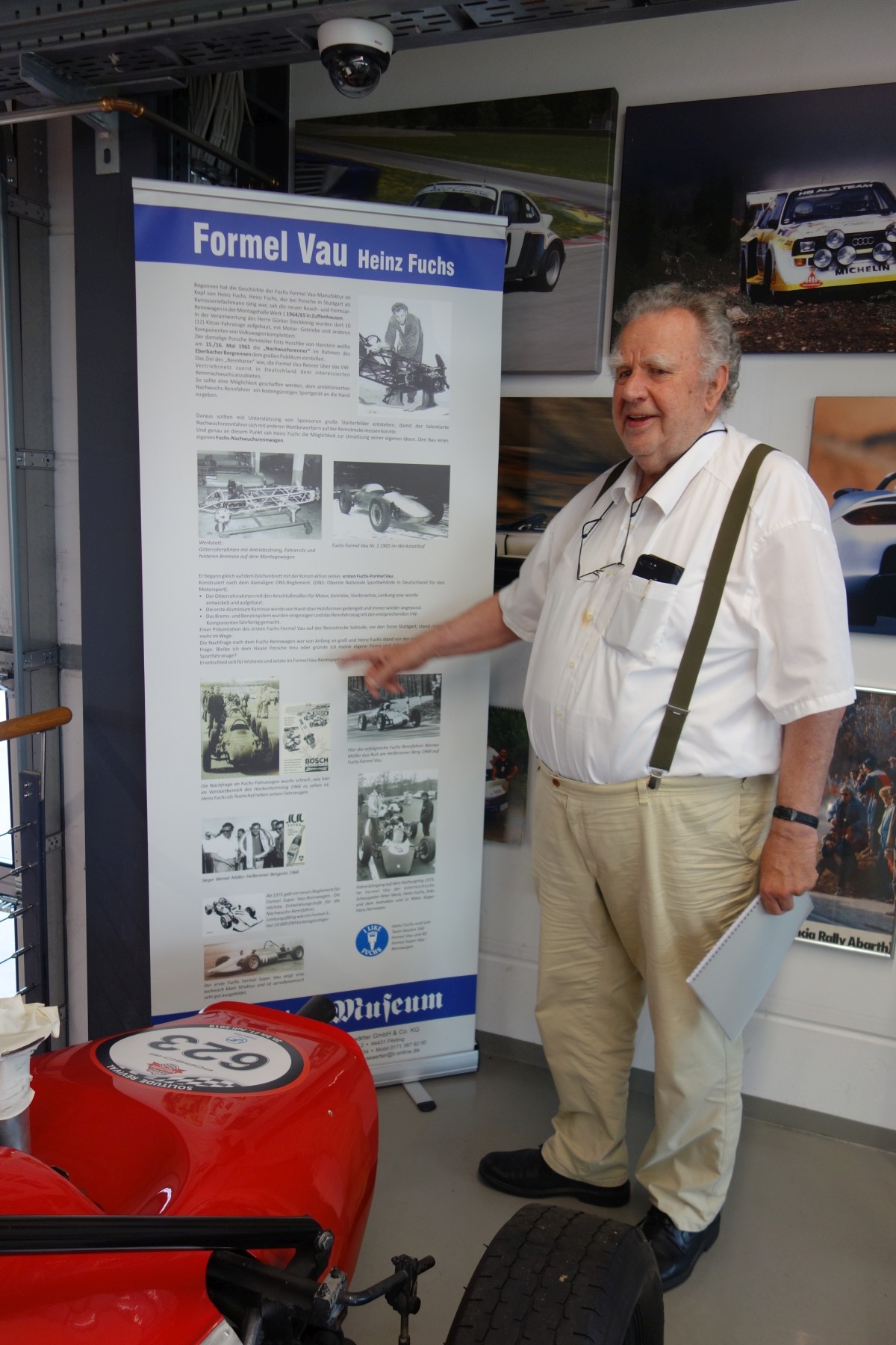 Hier stellt er Formel V vor
